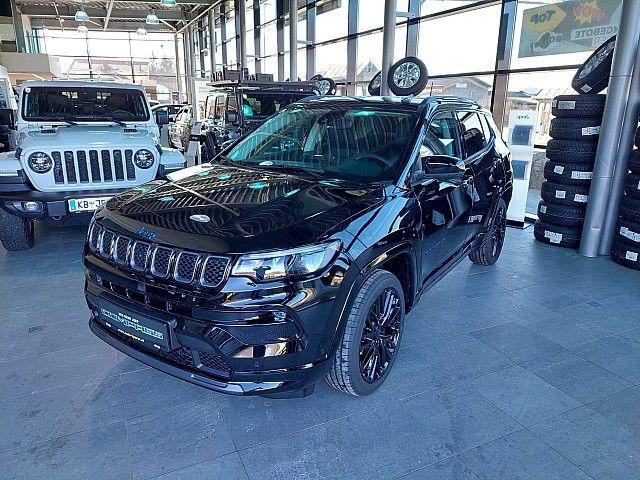 Jeep Compass  1.3 PHEV Upland 240 PS AT 4xe