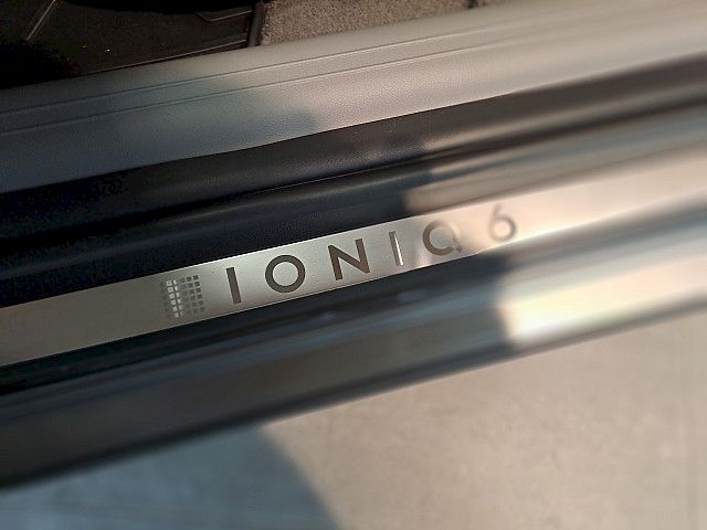 Hyundai Ioniq 6  Elektro 77,4kWh 4WD Top Line Long Range Aut.