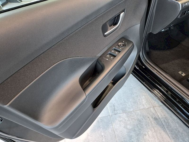 Hyundai Kona Elektro Go! 65,4kWh - k4eg1-PK1-OP7