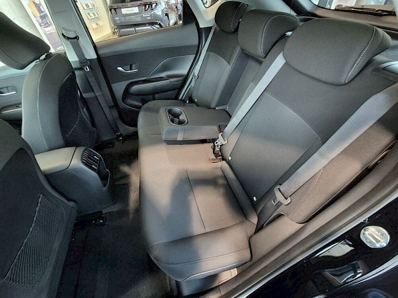 Hyundai Kona Elektro Go! 65,4kWh - k4eg1-PK1-OP7
