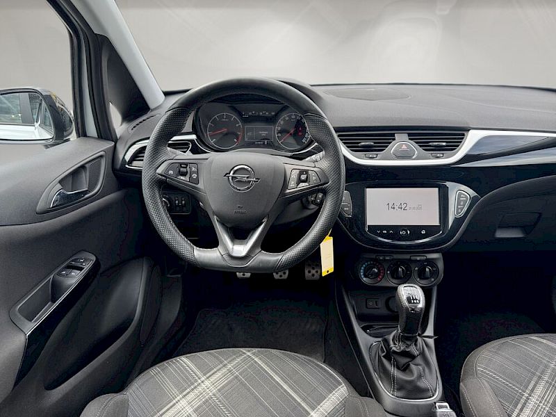 Opel Corsa 1,4 Black & White Start/Stop OPC Line