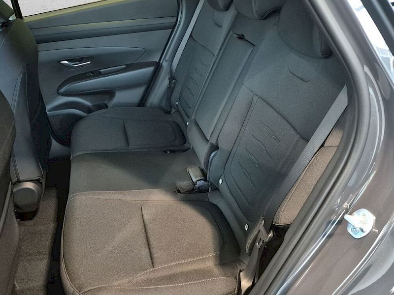 Hyundai Tucson TUCSON NX4 Jubilé 1,6 T-GDi HEV 4WD AT - t6hj2