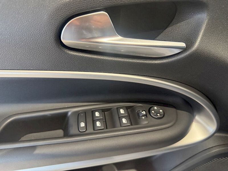 Jeep Avenger 1.2 Summit