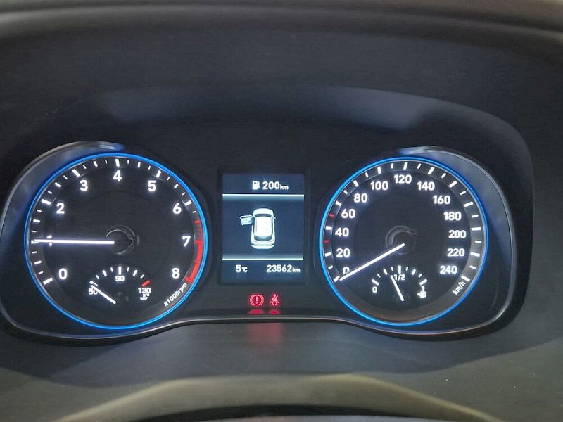 Hyundai Kona KONA Level 3 1,0 T-GDi 2WD 6MT