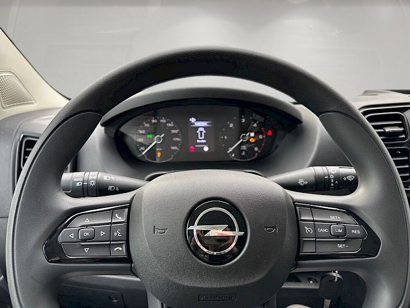 Opel Movano 35 (verstärkt) L2H2 BlueHDI 140