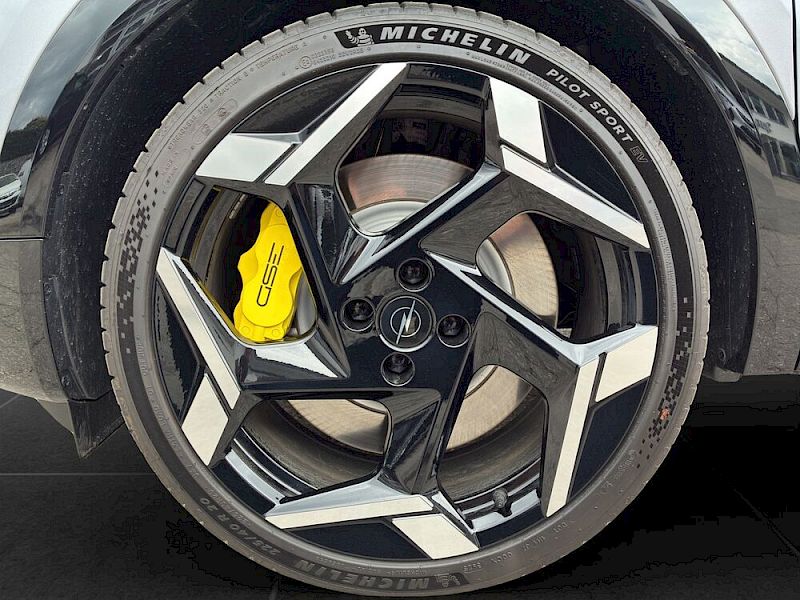 Opel Mokka -e 54kWh Elektromotor 207 kW GSE