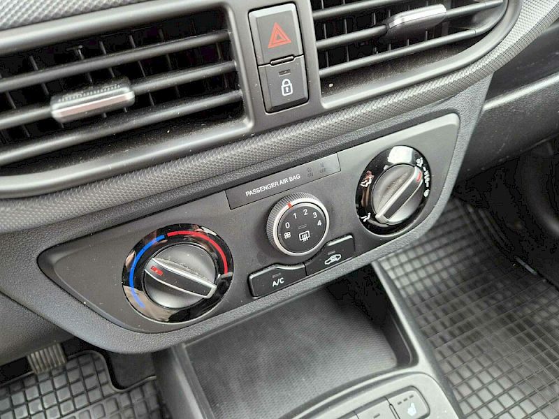 Hyundai i10 Feel Good 1,0