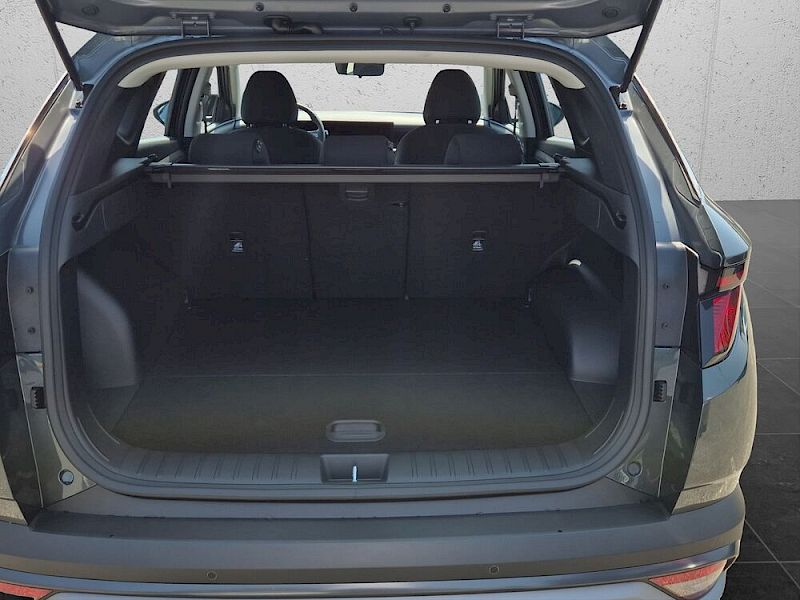 Hyundai Tucson TUCSON NX4 Smart Line 1,6 T-GDi 2WD 6MT