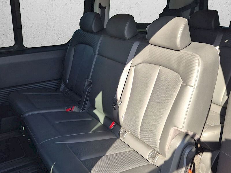 Hyundai Staria STARIA Trend Line 2,2 CRDi 4WD AT